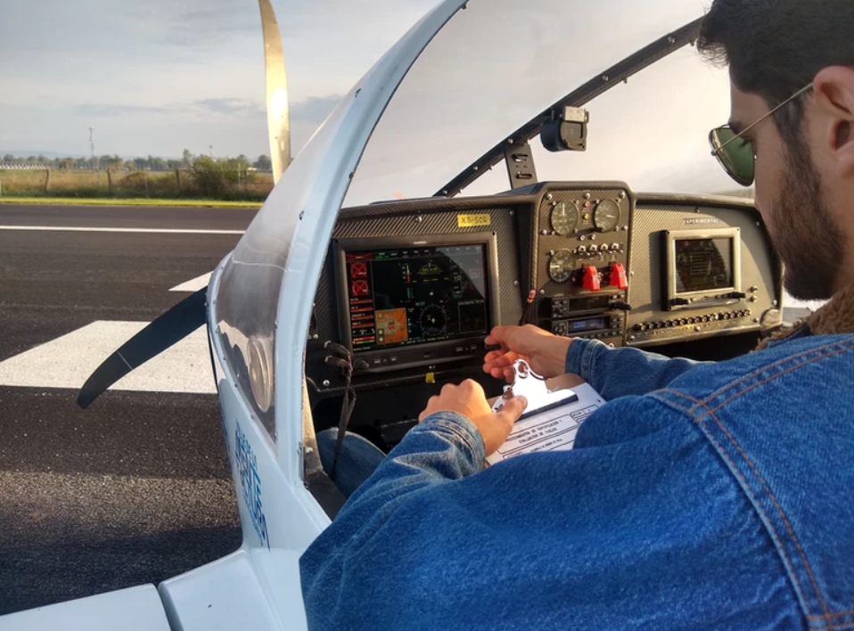  Halcón 2 Cockpit view
