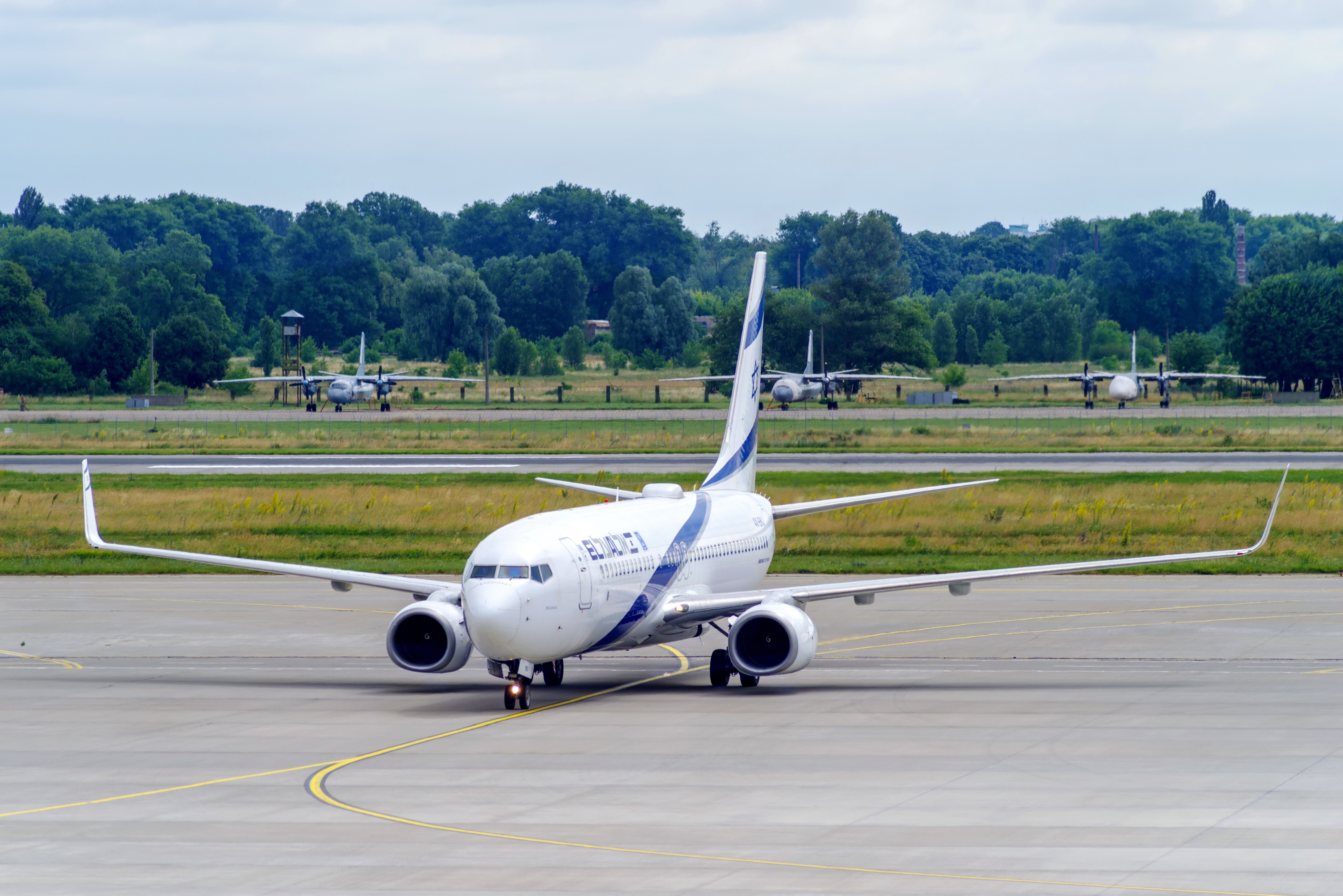 EL AL Boeing 737-800 at KBP shutterstock_2404830889
