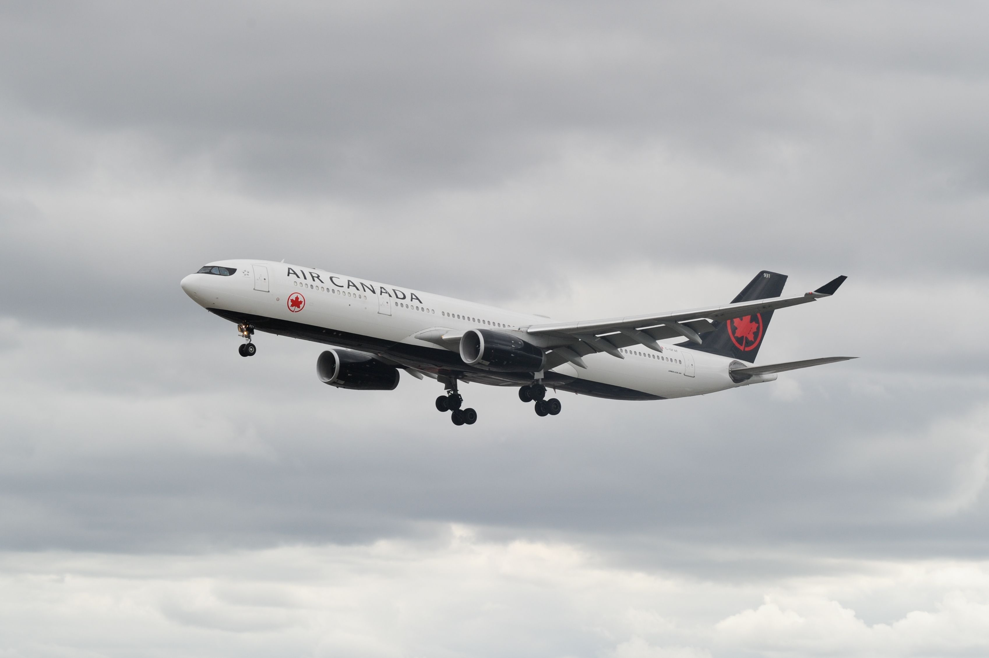 Air Canada Airbus A330-300 on approach.