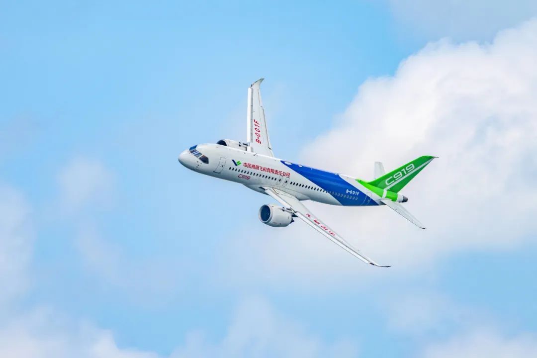 C919 at Singapore airshow