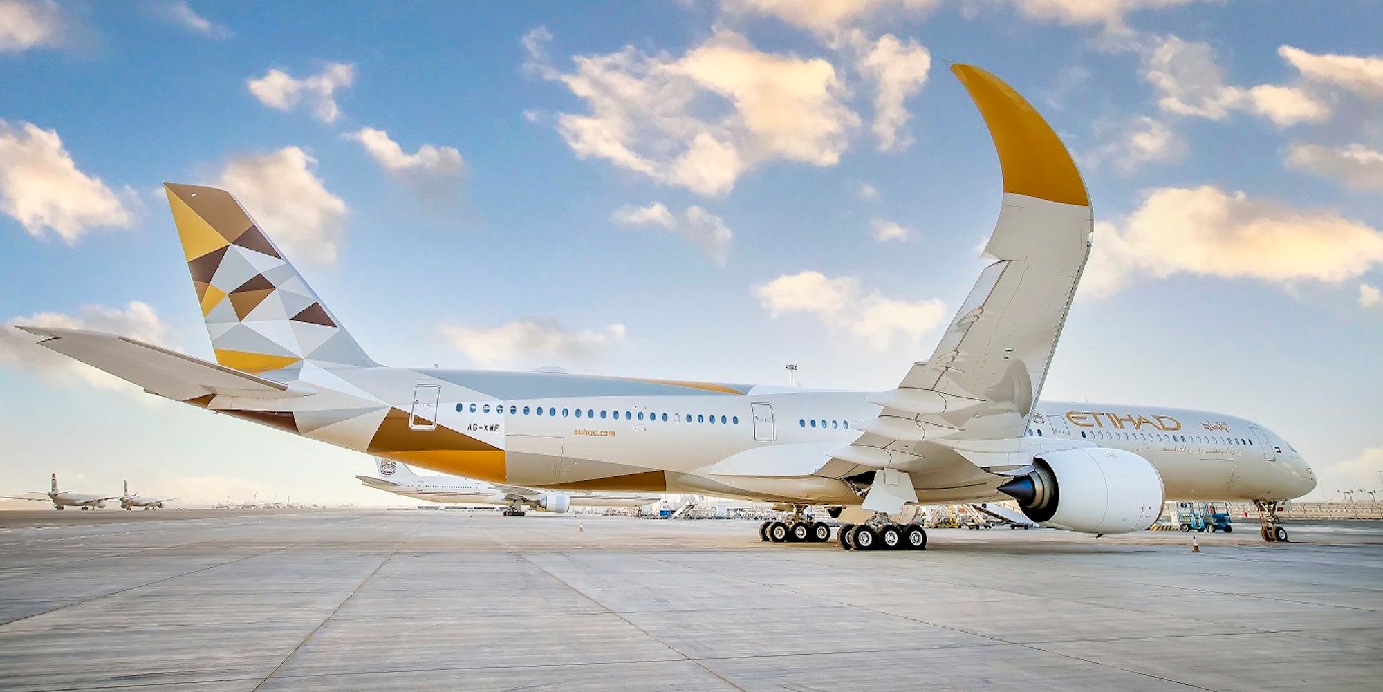 Etihad Airways Airbus A350-1000