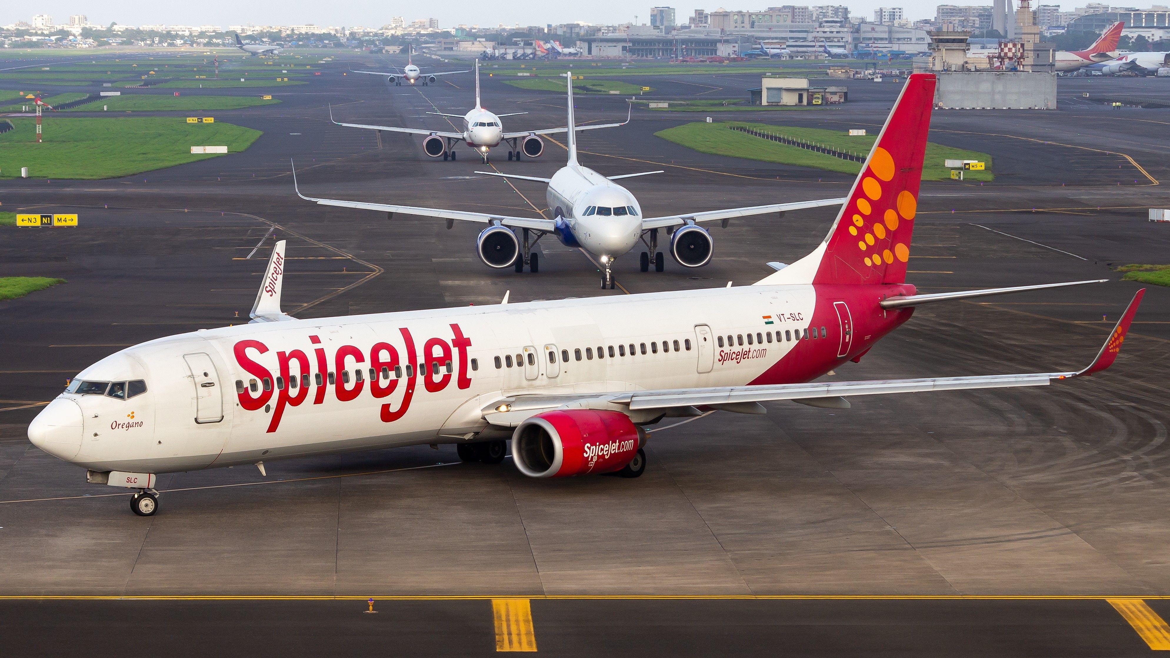 SpiceJet Boeing 737