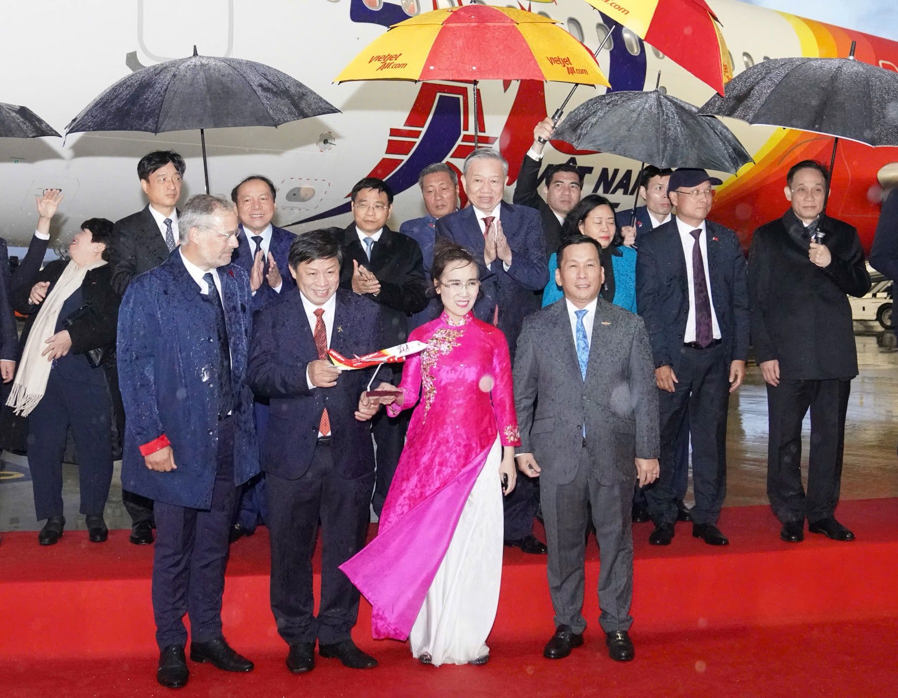 Vietjet welcoming its A321neo in Paris