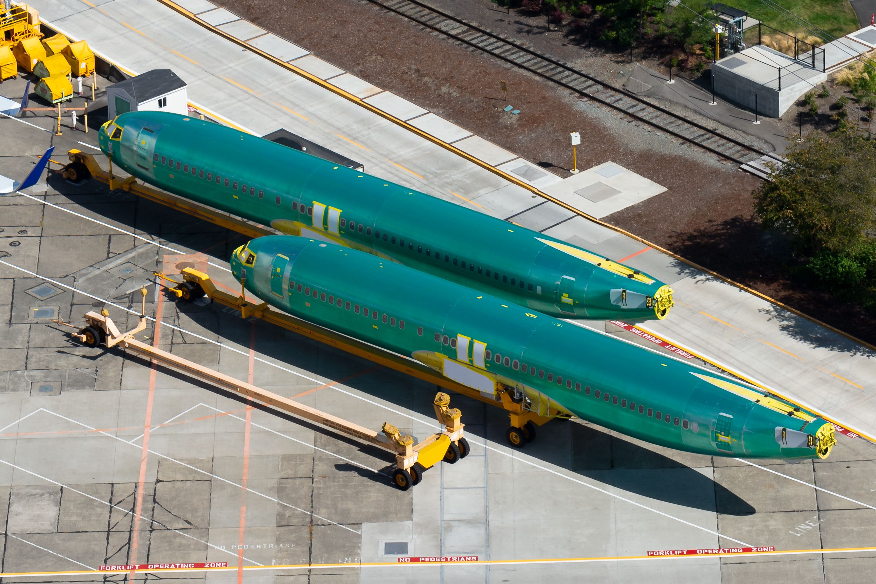 Boeing 737 fuselages arriving in Renton shutterstock_1571785288