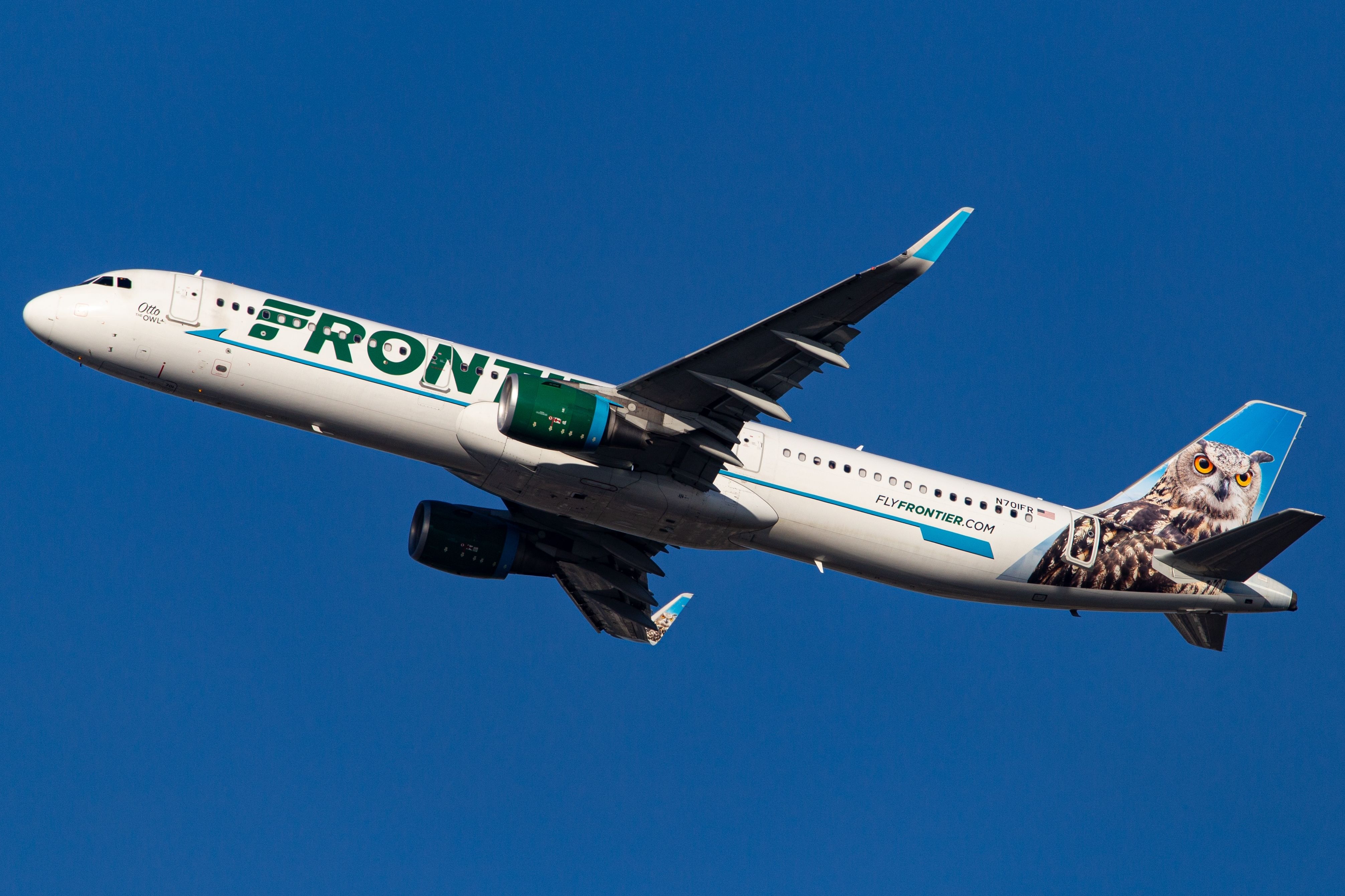 Frontier Airlines Airbus A321 (N701FR)