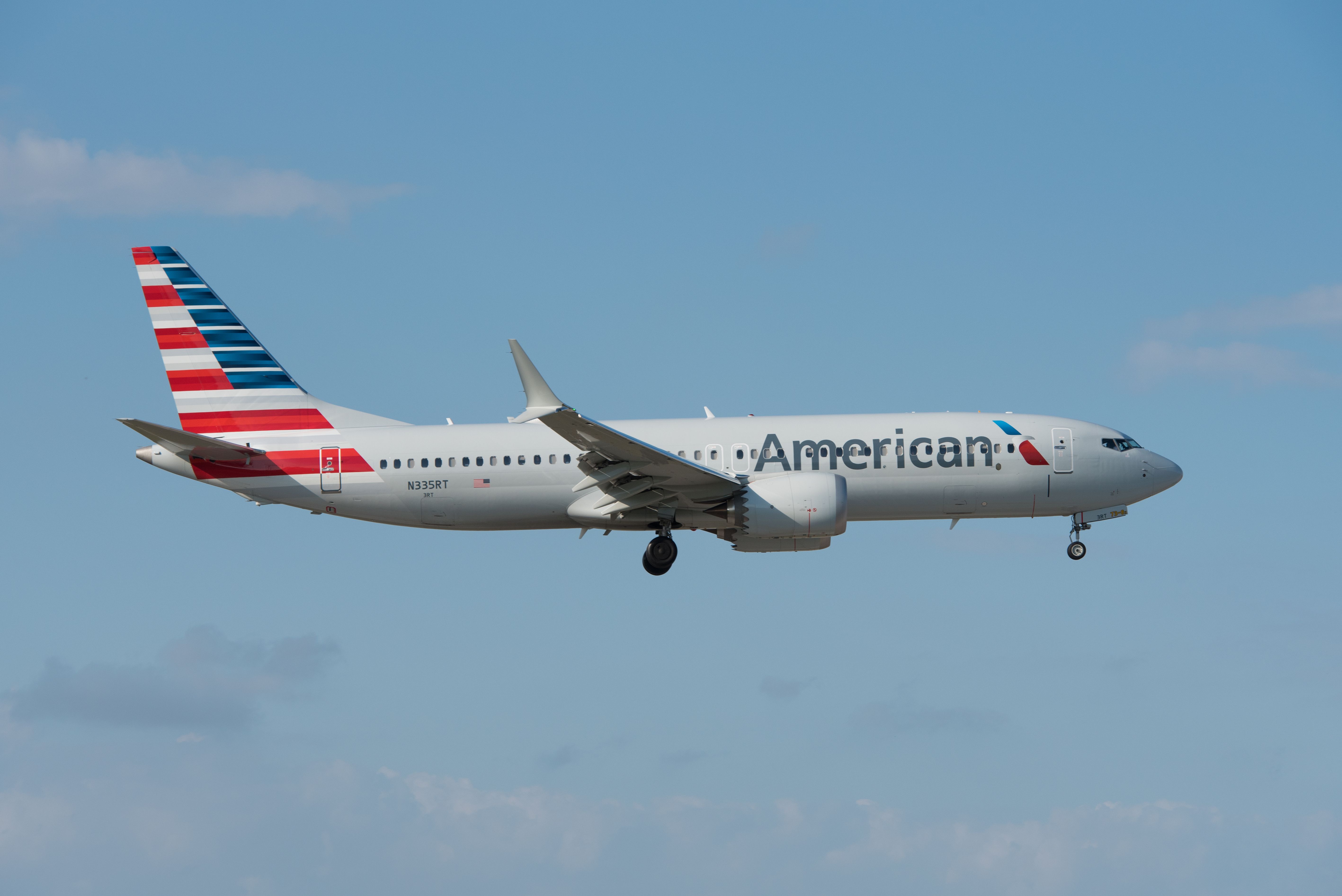 American Airlines Boeing 737 MAX 8 (N335RT) landing at Miami International Airport.