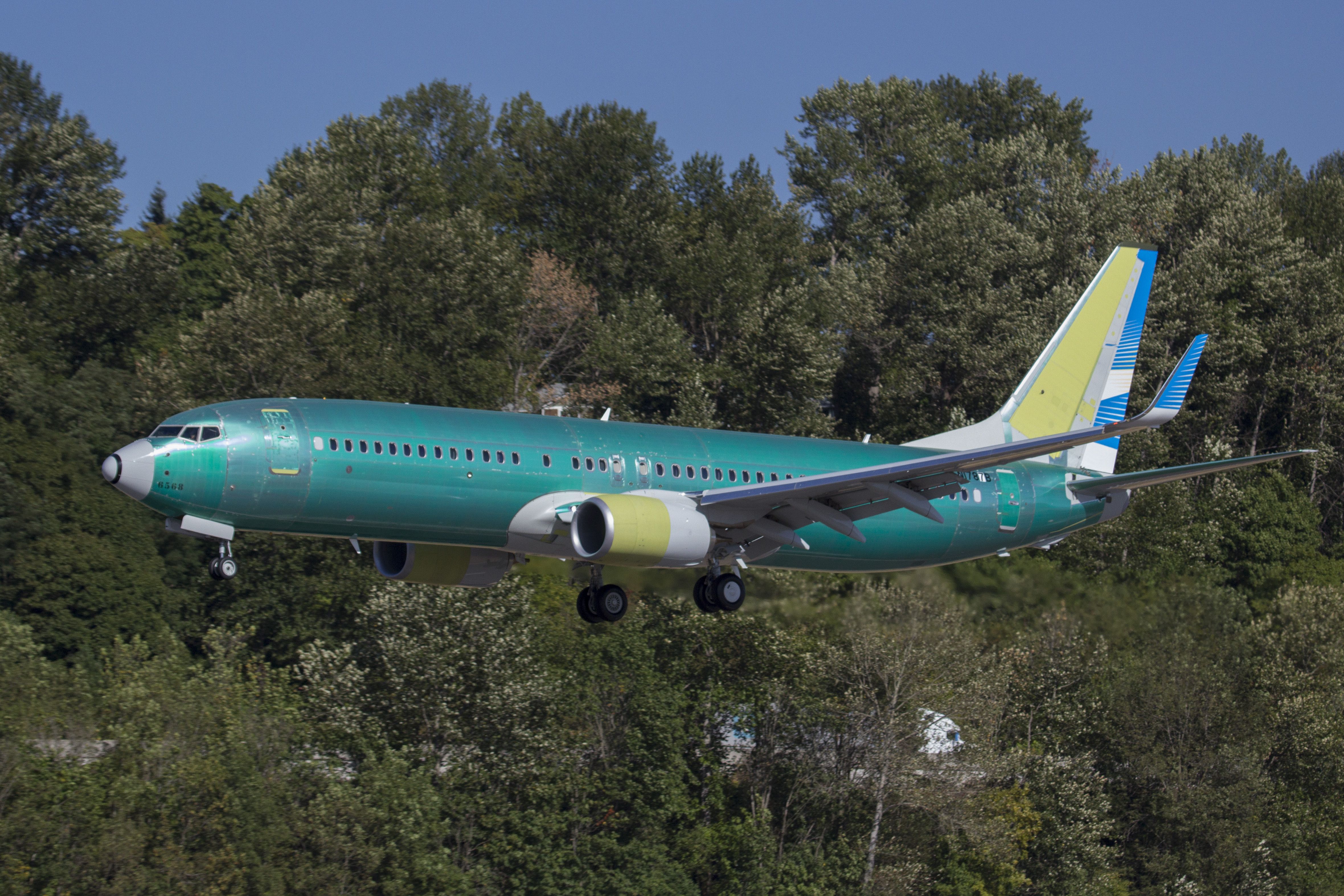 Boeing 737 on a test flight shutterstock_725630872