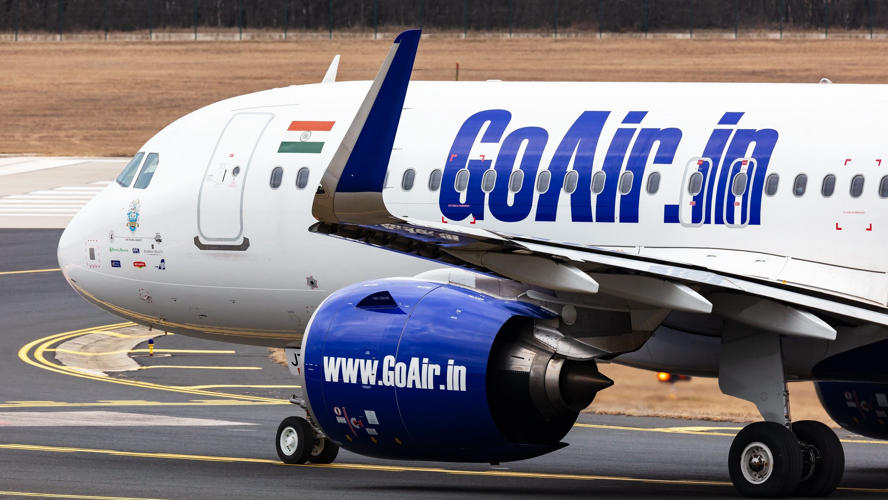 Go First Airbus A320 taking off