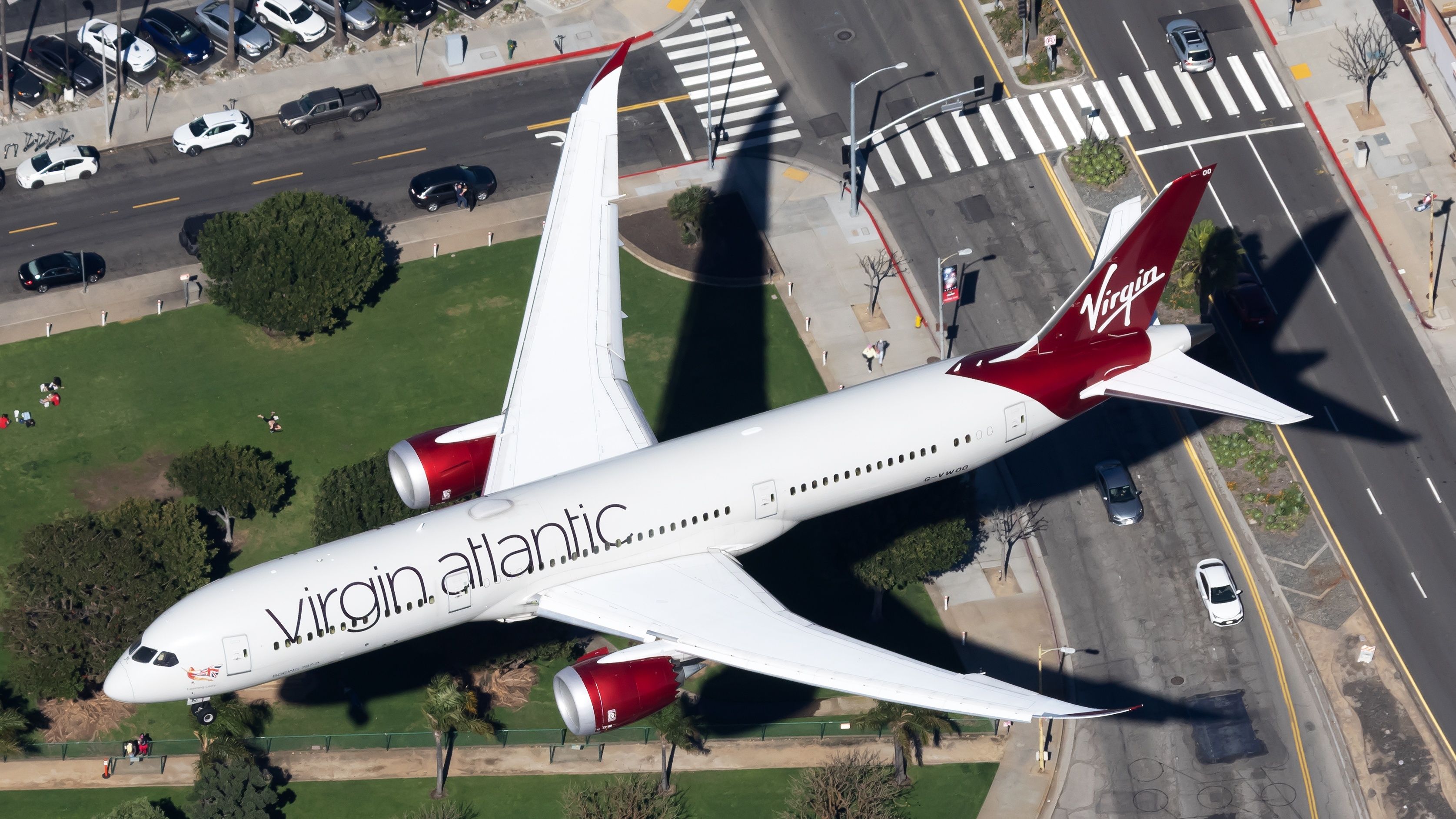 G-VWOO Virgin Atlantic Boeing 787-9 Dreamliner (1) Cropped