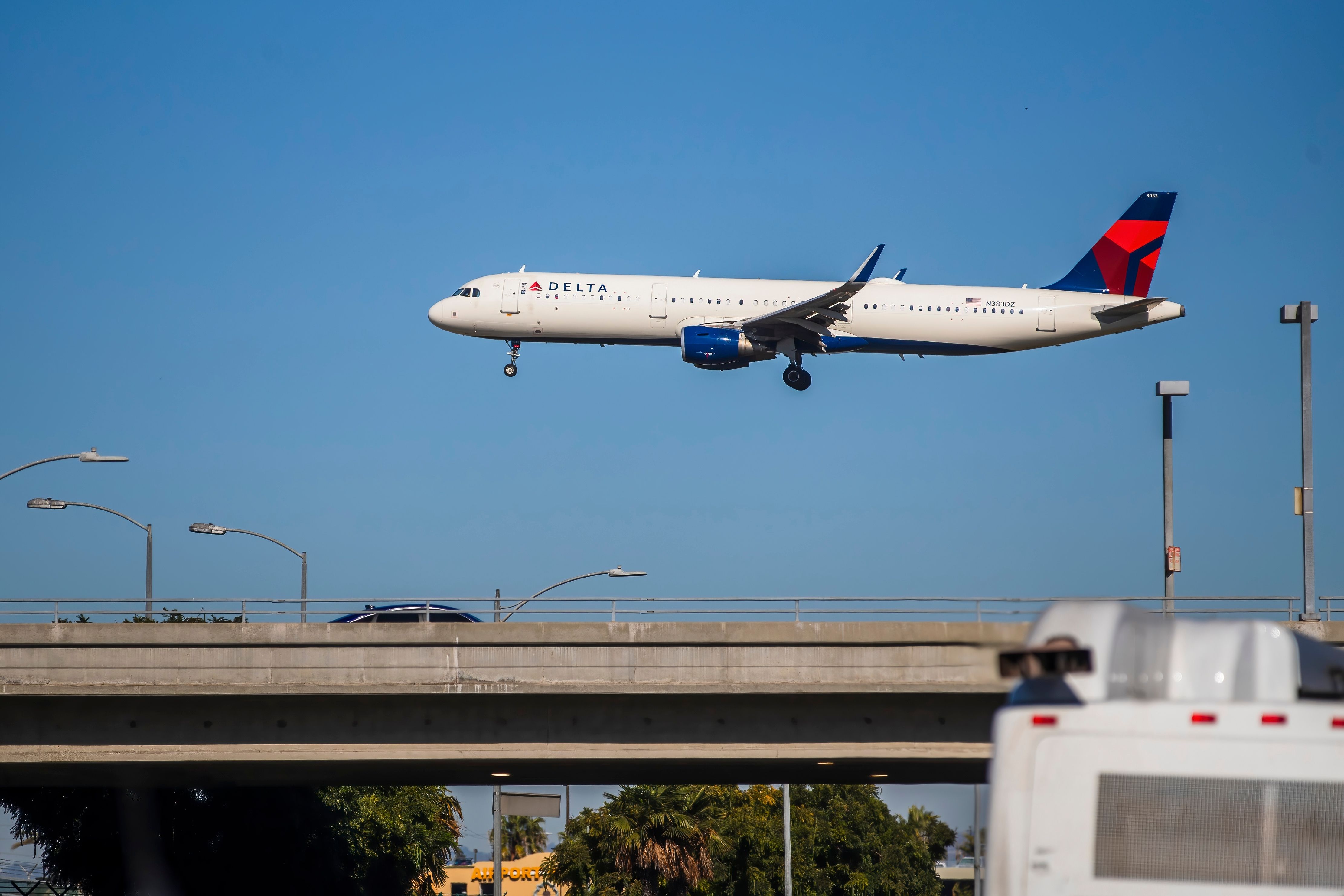2024-11-15 Los Angeles USA Reg: N383DZ, Delta Air Lines, Airbus A321-200