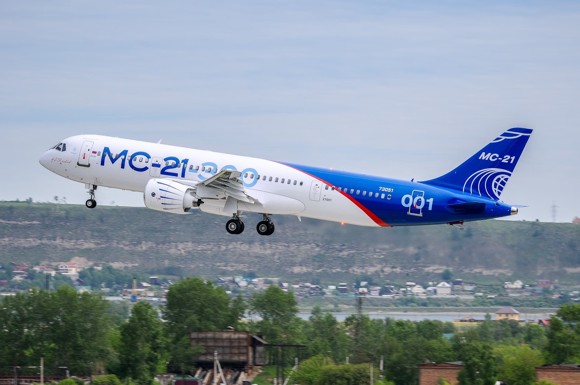 MC-21-300 taking off
