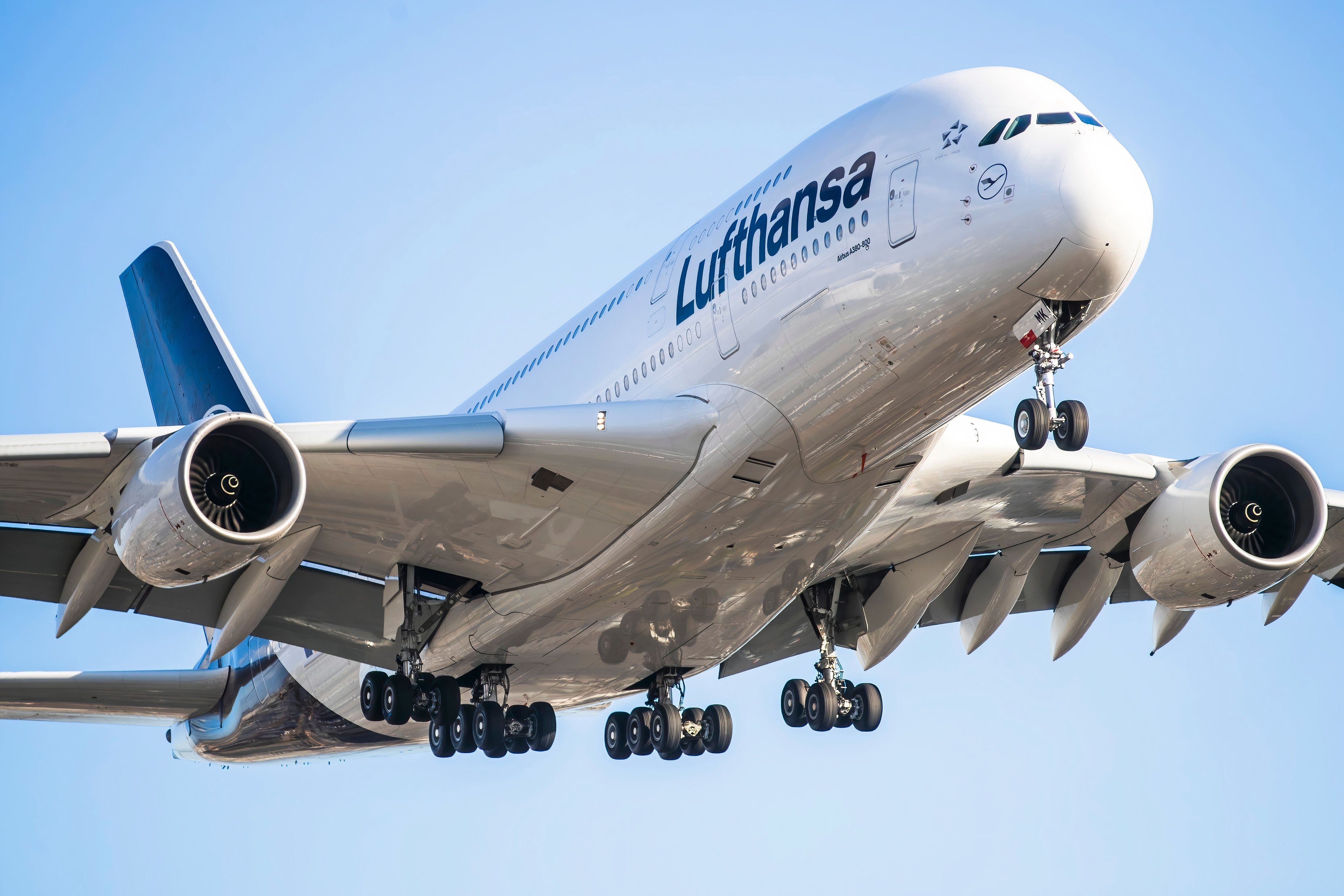 Lufthansa A380 shutterstock_2558487175