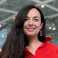 Mariana Camodeca, Product Owner of the strategic mission for hyper-personalisation, and Lucila Mingrone, also part of the strategic mission at Airports Argentina, highlight the keys to their success in being recognised as the best airport in the world for commercial satisfaction in Q4 2024.