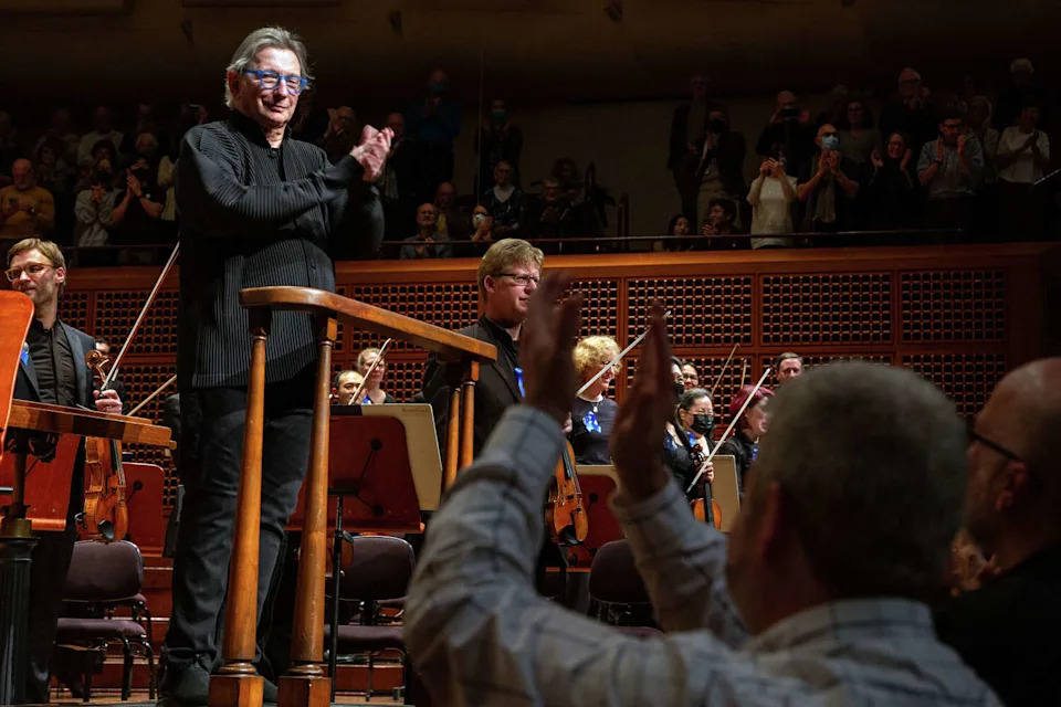 Michael Tilson Thomas, former music director of the San Francisco Symphony, engages with the audience after he conducted one of his final concerts with the orchestra, Gustav Mahler - Symphony No. 5 in C-sharp minor (1902), at Davies Symphony Hall on Jan. 25, 2024. (Jana Asenbrennerova/For the S.F. Chronicle)