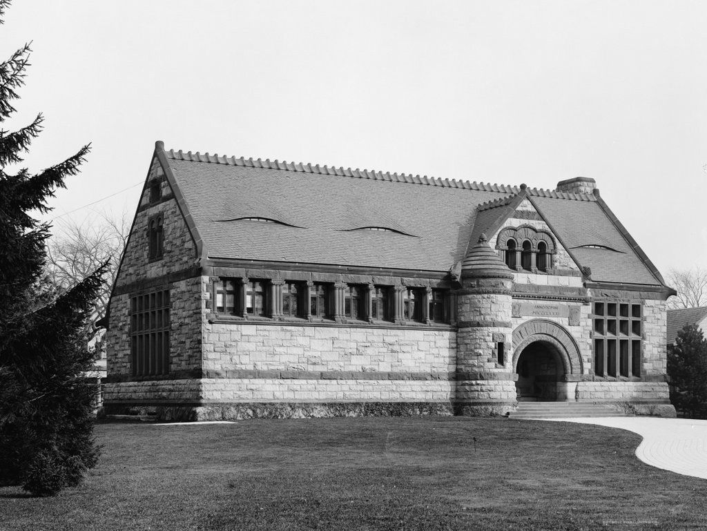 Thomas Crane Memorial Library