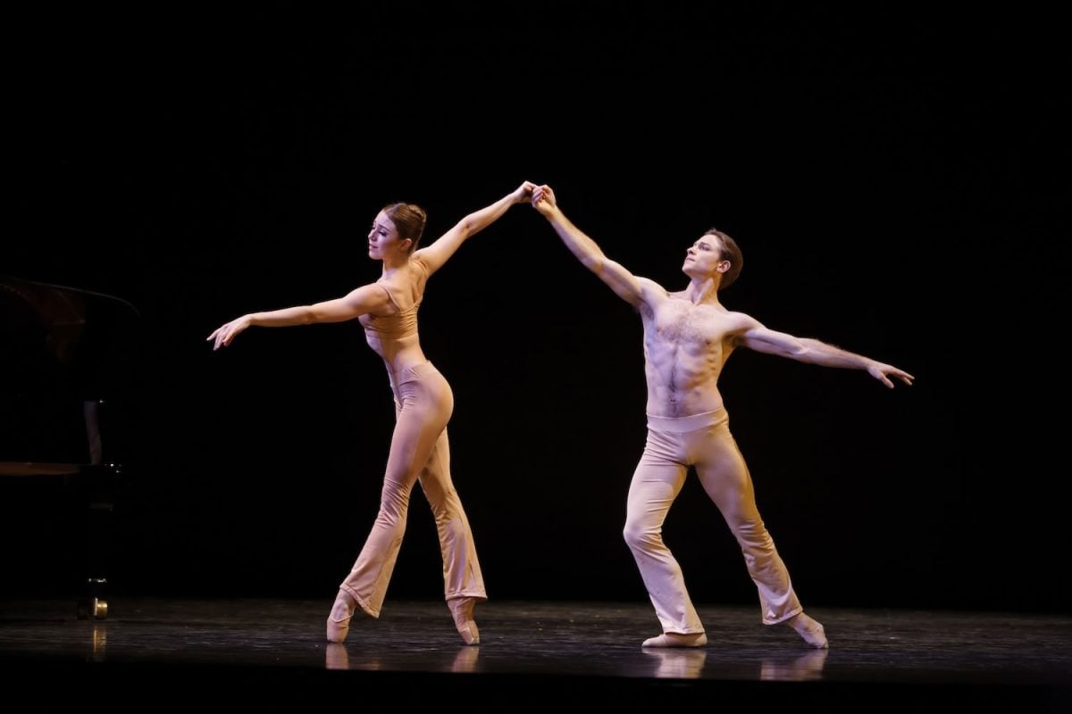 Houston Ballet. Photo by Sebastien Mathe 3 Houston Ballet. Photo by Sebastien Mathe (3)