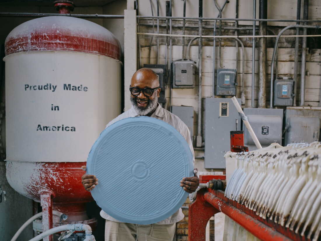 Theaster Gates first got in touch with Pickard through Illinois first lady MK Pritzker, who he counts as a friend, along with other high-powered figures including the Obamas.